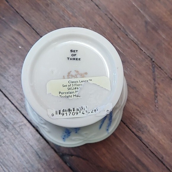 Classic Lenox Porcelain Tealight Holder - Picture 4 of 5